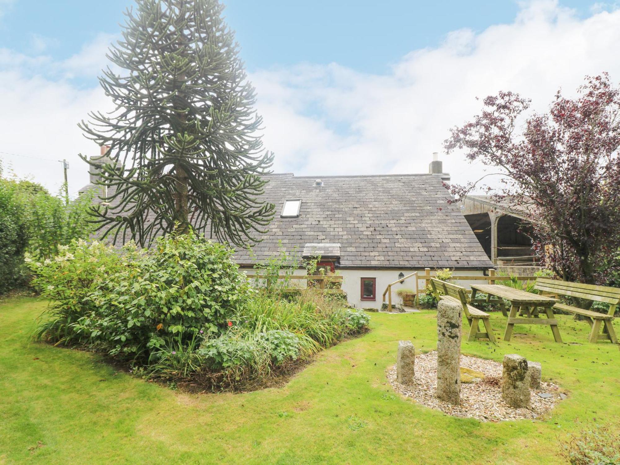 South Boduel Farmhouse Liskeard Exterior photo